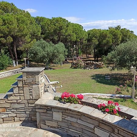 Petra Mare Suites Vourvourou Bagian luar foto