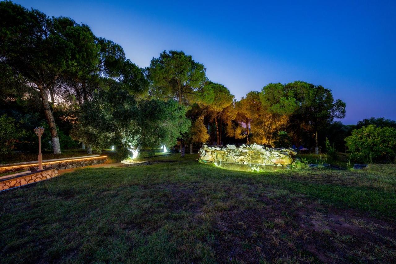 Petra Mare Suites Vourvourou Bagian luar foto