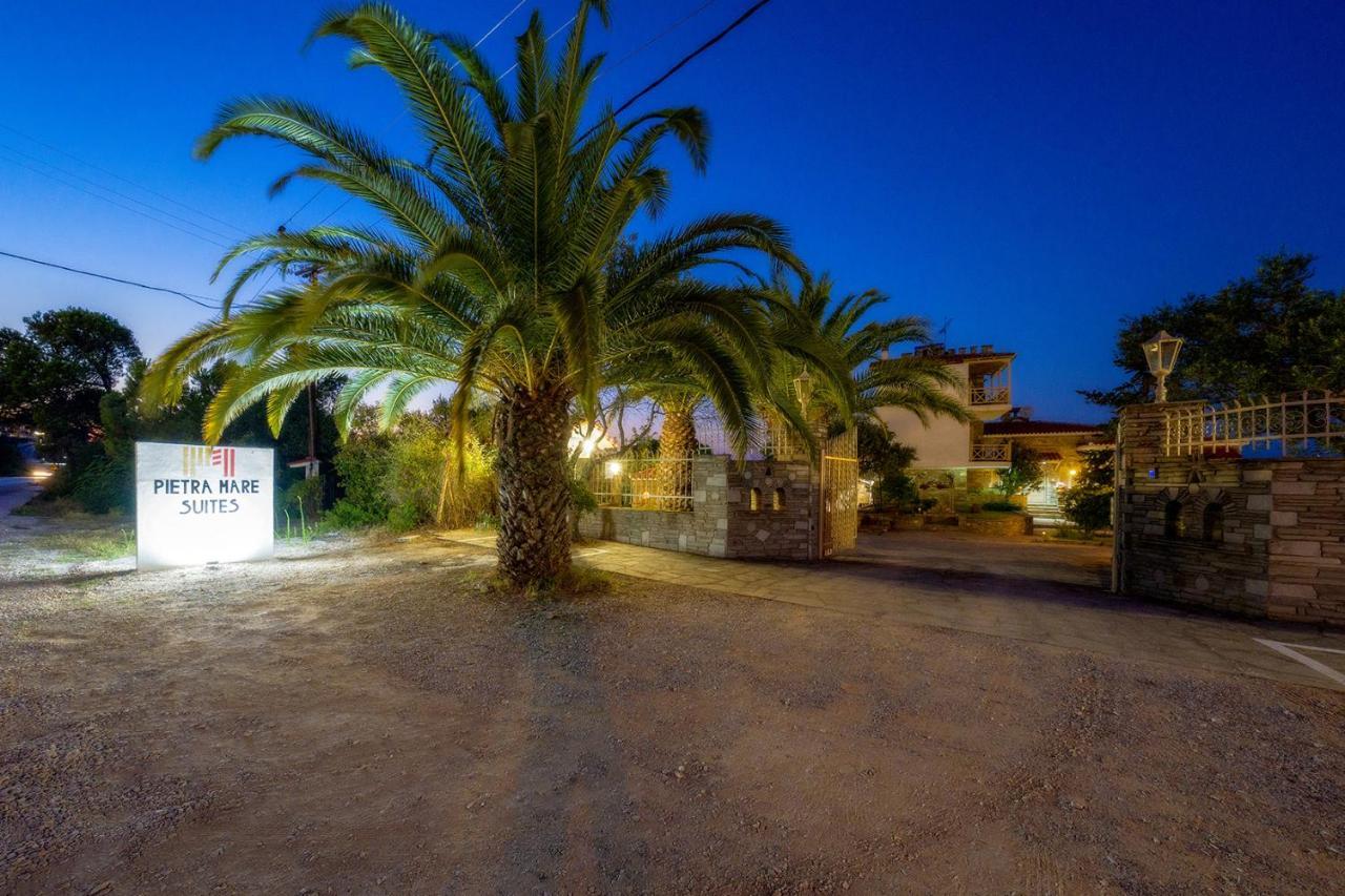 Petra Mare Suites Vourvourou Bagian luar foto