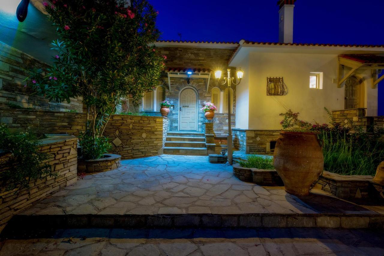 Petra Mare Suites Vourvourou Bagian luar foto