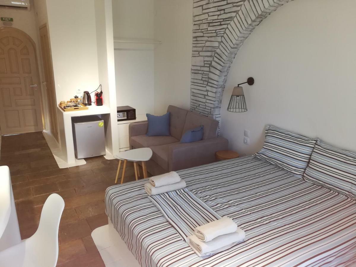 Petra Mare Suites Vourvourou Bagian luar foto