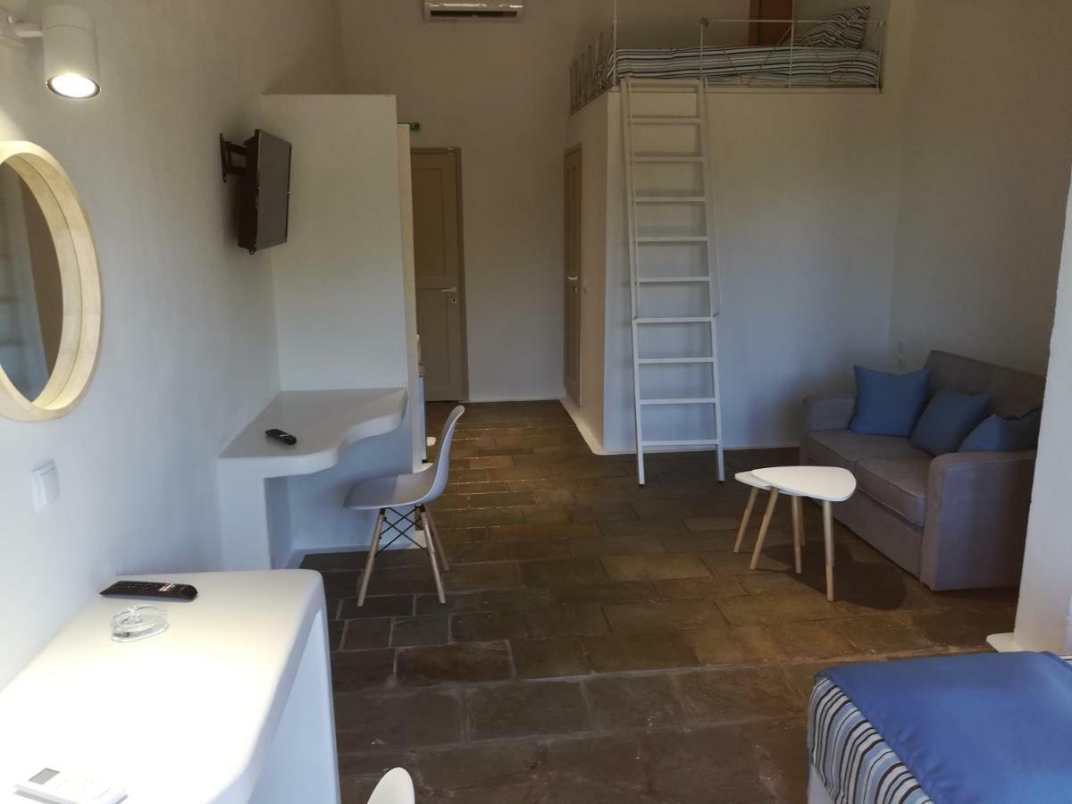 Petra Mare Suites Vourvourou Bagian luar foto