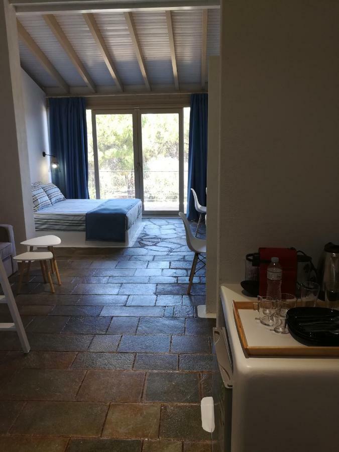 Petra Mare Suites Vourvourou Bagian luar foto